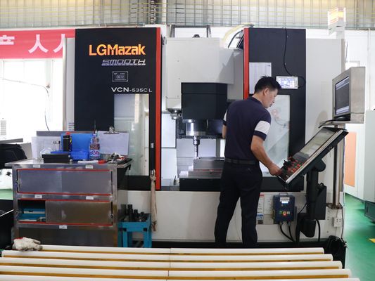 الصلب ASTM 1050 قالب بلاستيكي الشكل القياسي للاستخدام الصناعي