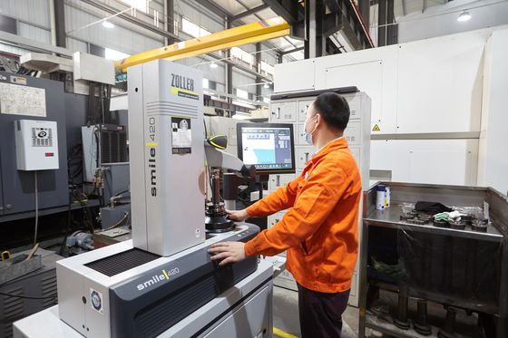 MORI SEIKI Code Die Iron Injection Molding Parts دقة طحن وحدة قفل